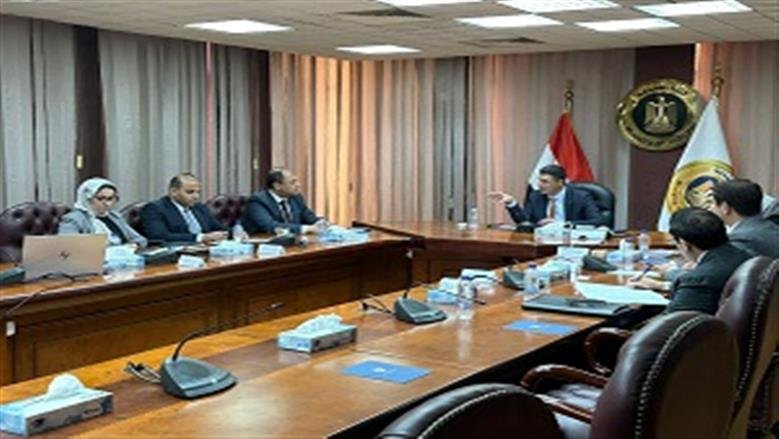 مجمعات صناعية في الصعيد 2026 — وزير الصناعة يبحث مع هيئة تنمية الصعيد
